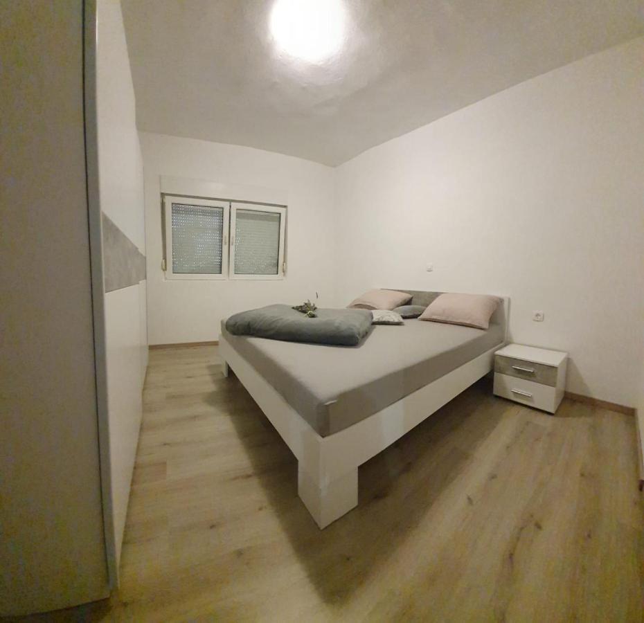 Apartman Skolj Jovici  Bagian luar foto