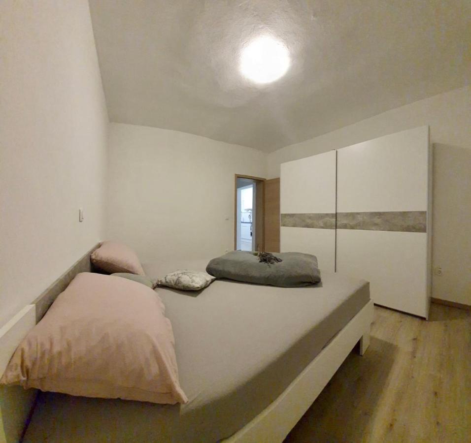 Apartman Skolj Jovici  Bagian luar foto