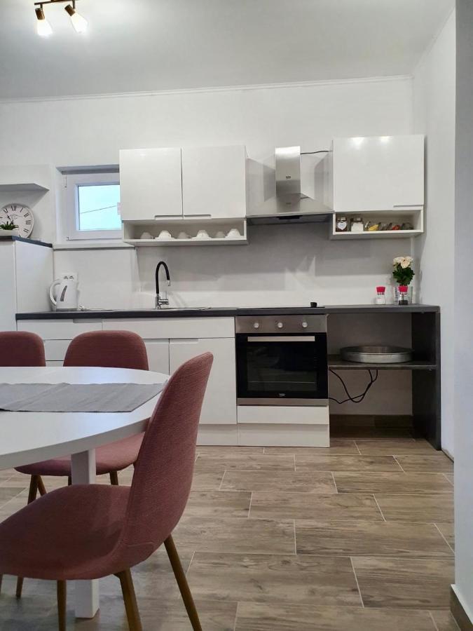 Apartman Skolj Jovici  Bagian luar foto